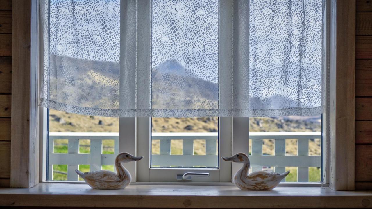 Hraunsnef Country Hotel Bifrost Esterno foto